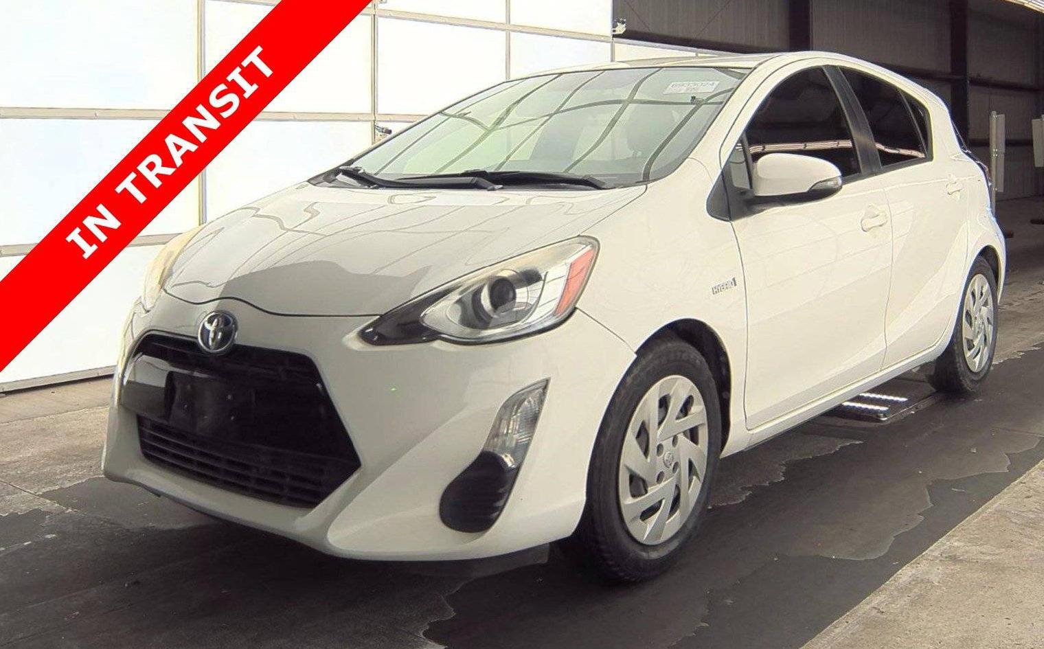 TOYOTA PRIUS C 2016 JTDKDTB37G1125815 image